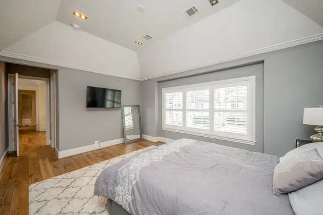 $5,090 | 5410 Alder Circle, Bellaire, TX 77401