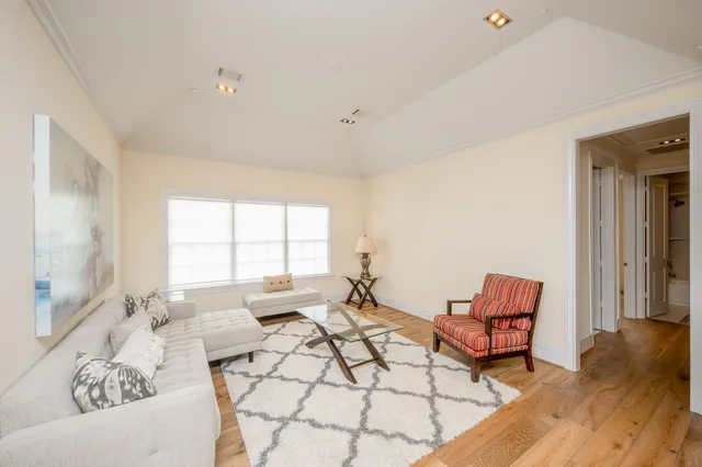 $5,090 | 5410 Alder Circle, Bellaire, TX 77401