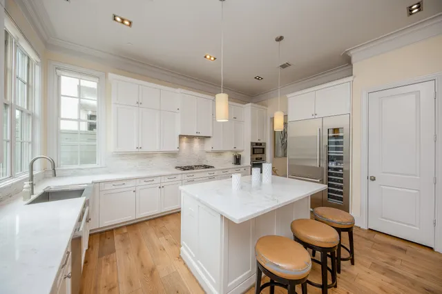 $5,090 | 5410 Alder Circle, Bellaire, TX 77401