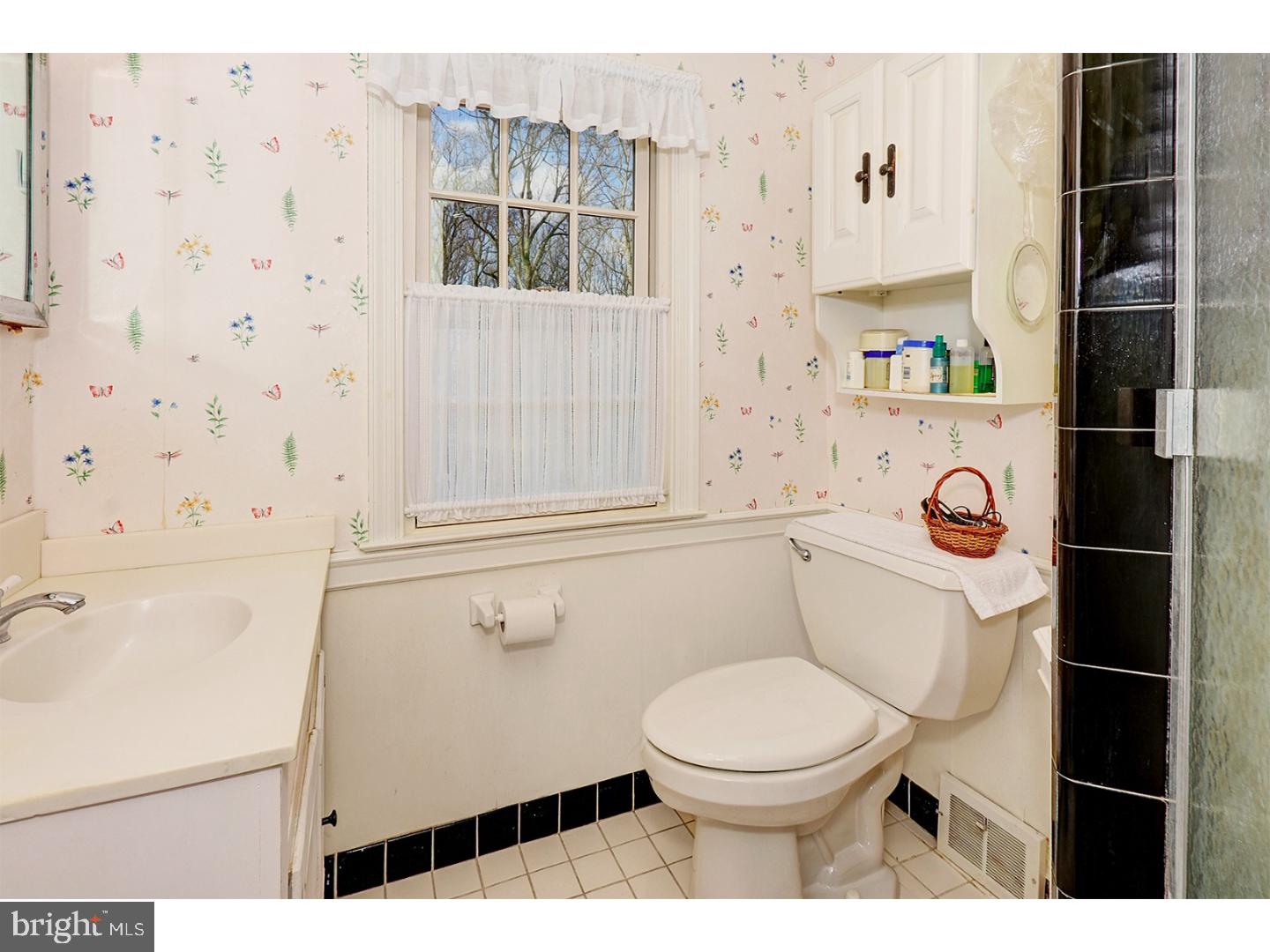660 Bair Road Berwyn, PA 19312 - Photo 16 of 24