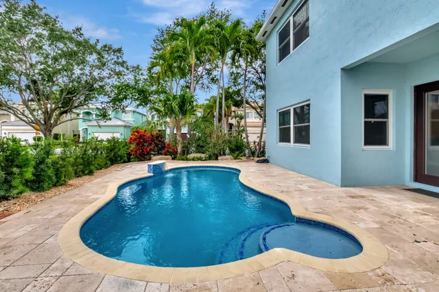 a view of outdoor space yard swimming pool and porch