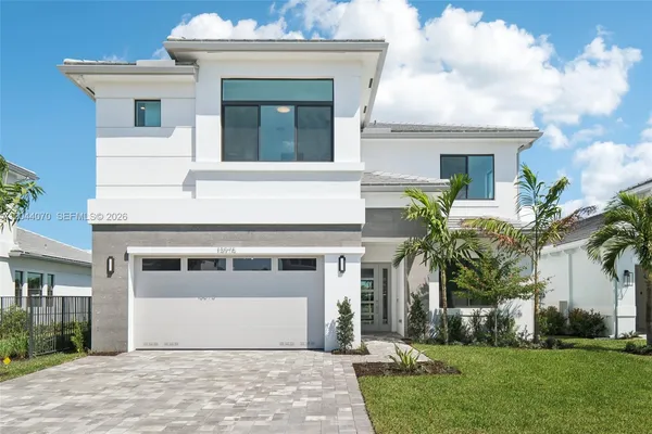 $8,000 | 13075 Feathering Way, Palm Beach Gardens, FL 33412