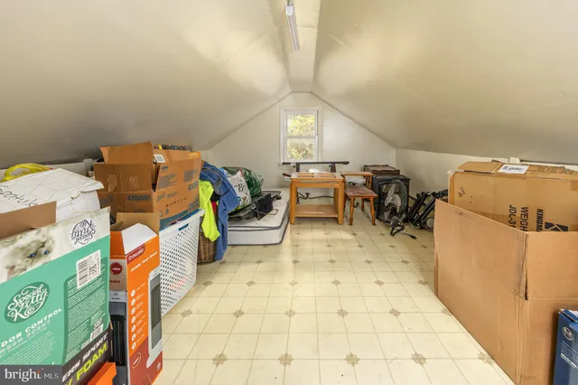 $320,000 | 40 Spillway Drive, Alloway, NJ 08001