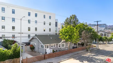 $1,250,000 | 5802 Lexington Avenue, Los Angeles, CA 90038