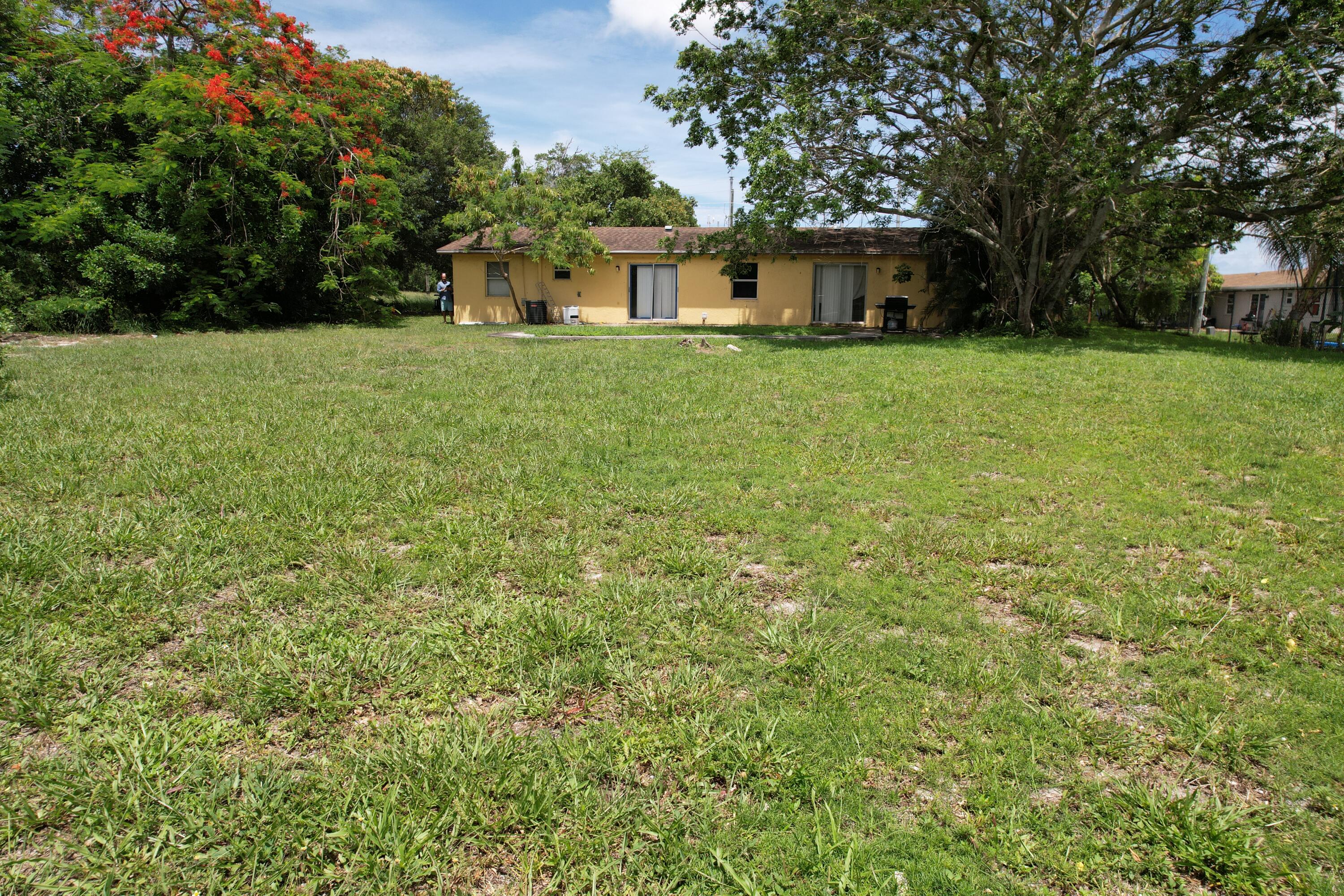 4537 Coconut Road Lake Worth, FL 33461 - Photo 52 of 55 dji_fly_20260610_141932_500_178111639979