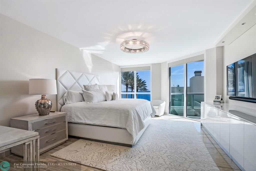 101 South Fort Lauderdale Beach Boulevard, Unit 801 Fort Lauderdale, FL 33316 - Photo 18 of 37