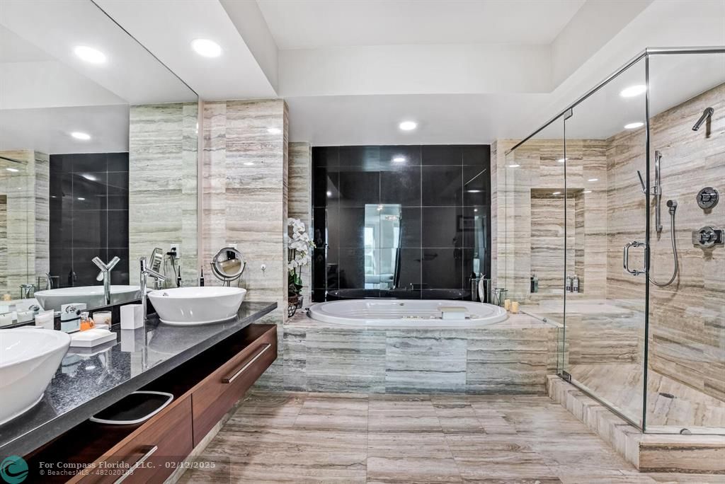 101 South Fort Lauderdale Beach Boulevard, Unit 801 Fort Lauderdale, FL 33316 - Photo 22 of 37