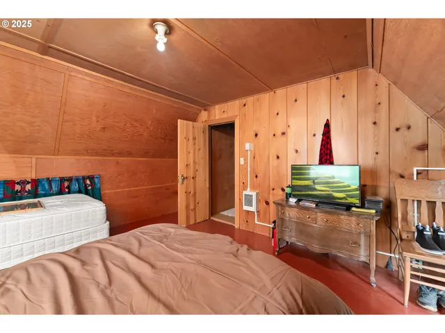 $460,000 | 85 Diamond Lake Loop, Chemult, OR 97731