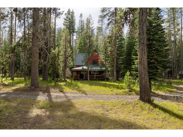 $460,000 | 85 Diamond Lake Loop, Chemult, OR 97731