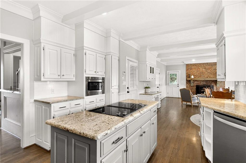 7685 Classic Way Atlanta, GA 30350 - Photo 13 of 52