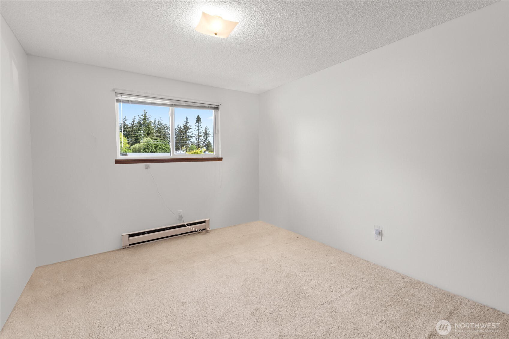8430 Maple Lane Edmonds, WA 98026 - Photo 20 of 39 Gallery Image 20