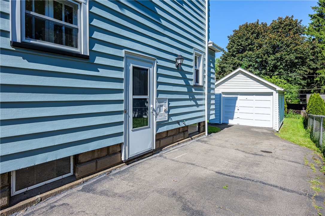 130 Fairfax Road Rochester, NY 14609 - Photo 40 of 47