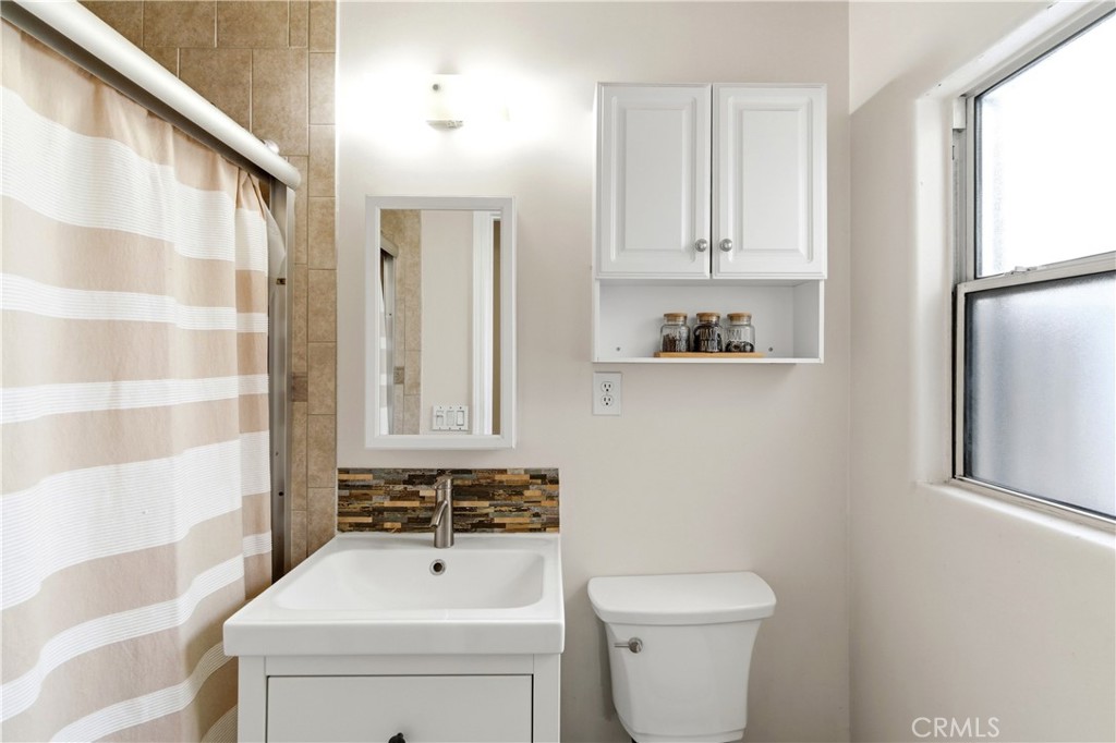 10731 Wright Road South Gate, CA 90280 - Photo 21 of 35