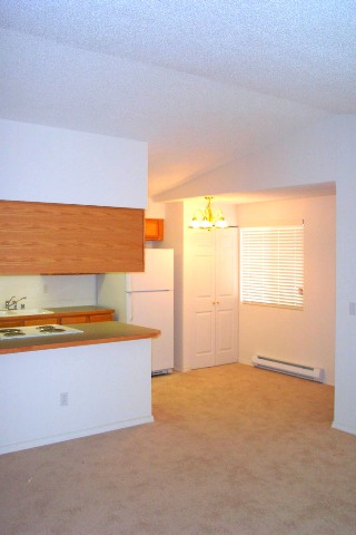 112 East Weile, Unit 4 Spokane, WA 99208 - Photo 2 of 9 Gallery Image 2