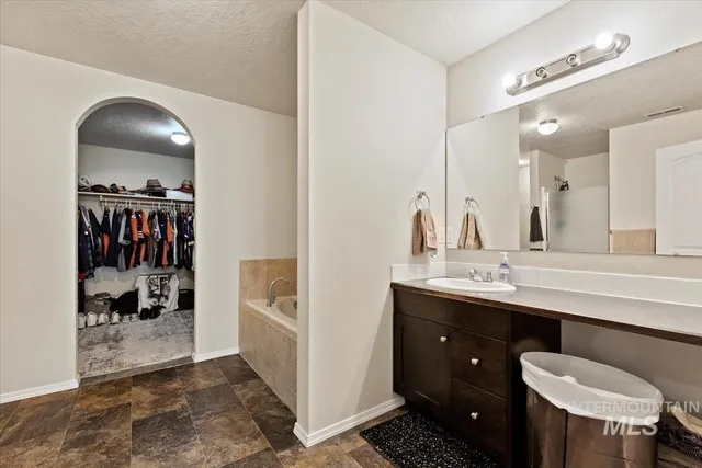 $360,000 | 406 Bridgeport Avenue, Caldwell, ID 83605