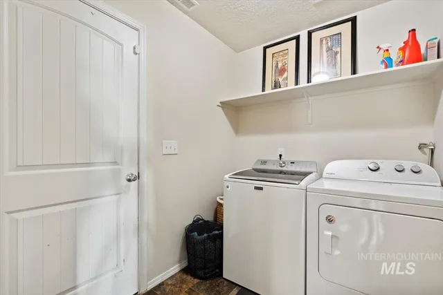 $360,000 | 406 Bridgeport Avenue, Caldwell, ID 83605