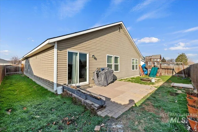 $360,000 | 406 Bridgeport Avenue, Caldwell, ID 83605