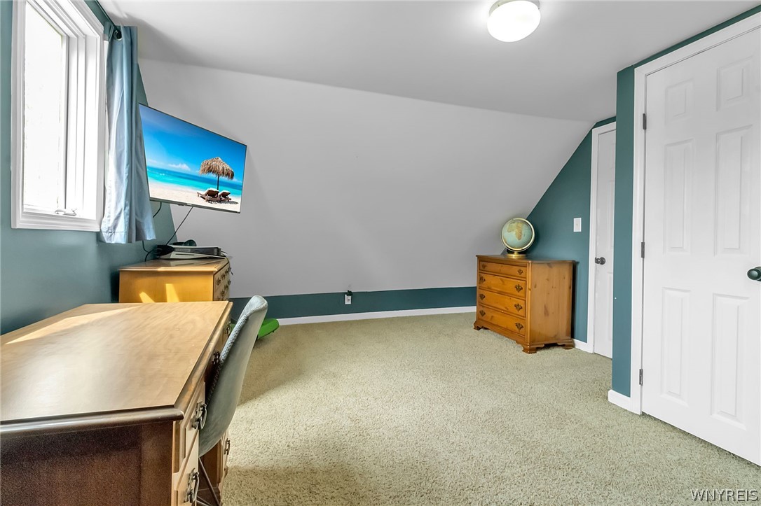 21 Middlesex Road Orchard Park, NY 14127 - Photo 40 of 50