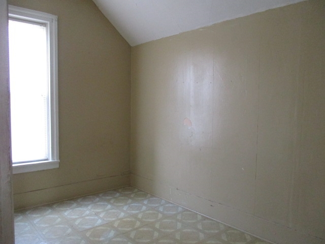 5249 West Harrison Road Alma, MI 48801 - Photo 12 of 24 1830285-12.JPG