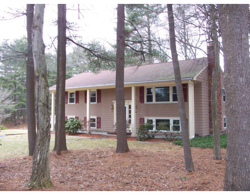 20 Marlyn Road Medfield, MA 02052 - Photo 2 of 22 Gallery Image 2