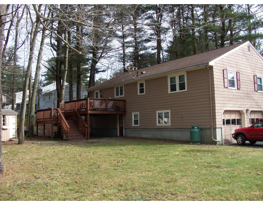 20 Marlyn Road Medfield, MA 02052 - Photo 4 of 22 Gallery Image 4