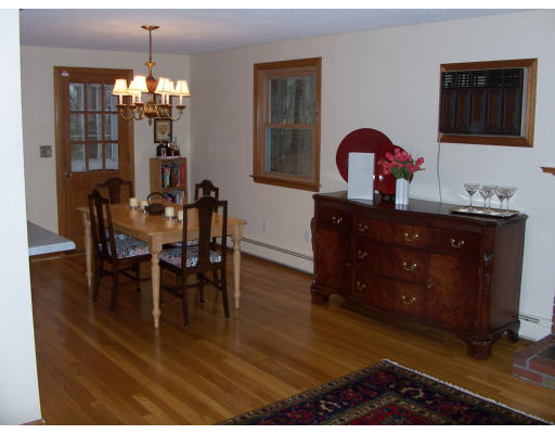 20 Marlyn Road Medfield, MA 02052 - Photo 6 of 22 Gallery Image 6