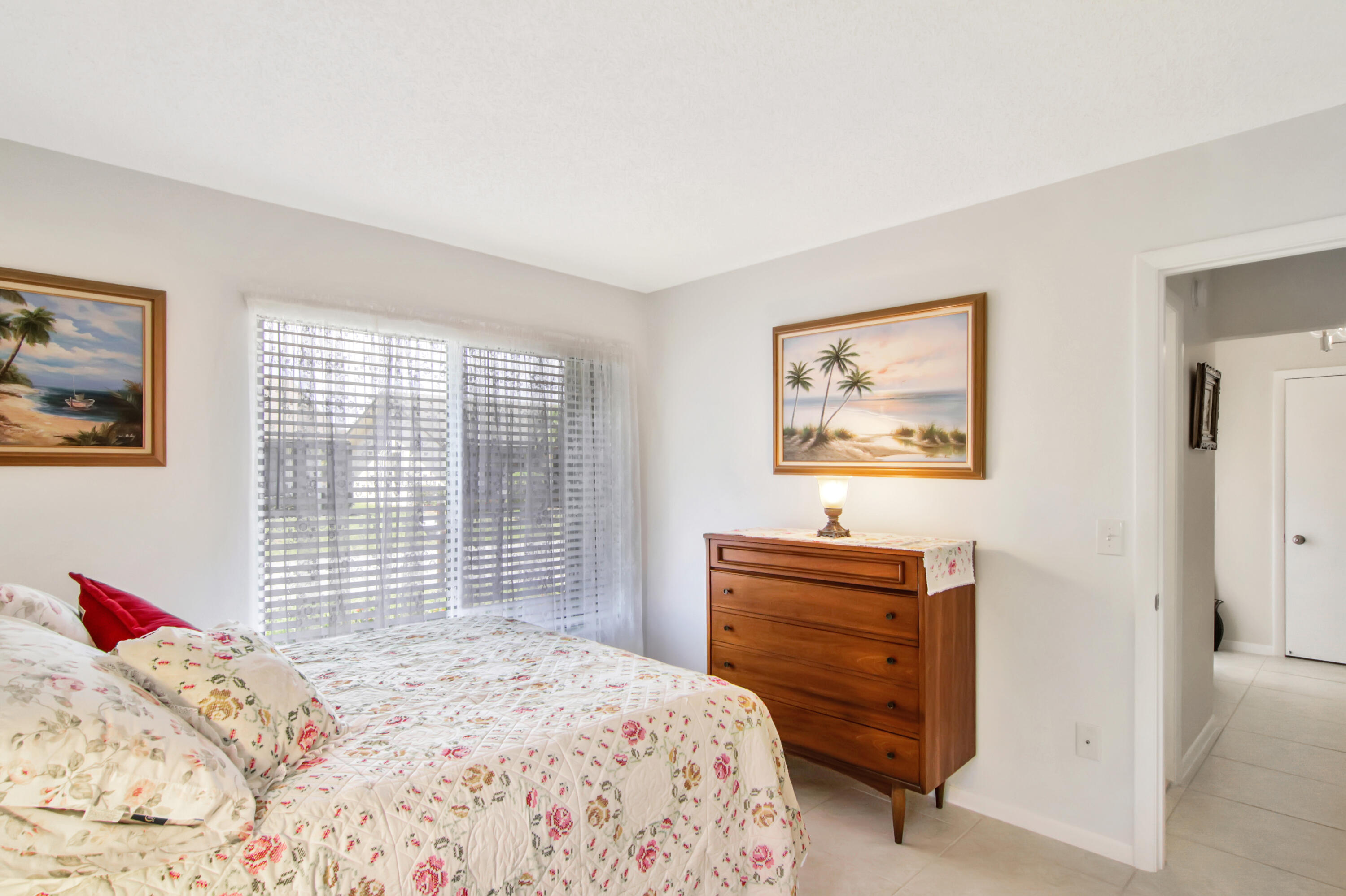 6223 Red Cedar Circle Greenacres, FL 33463 - Photo 25 of 40 25-GUEST BEDROOM