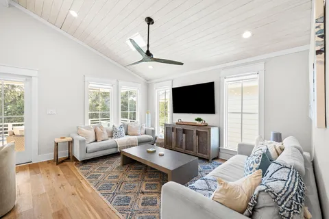 $2,625,000 | 6312 West County Highway 30A, Santa Rosa Beach, FL 32459