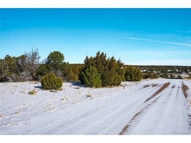 $8,400 | 817 Huajatolla Boulevard, Walsenburg, CO 81089