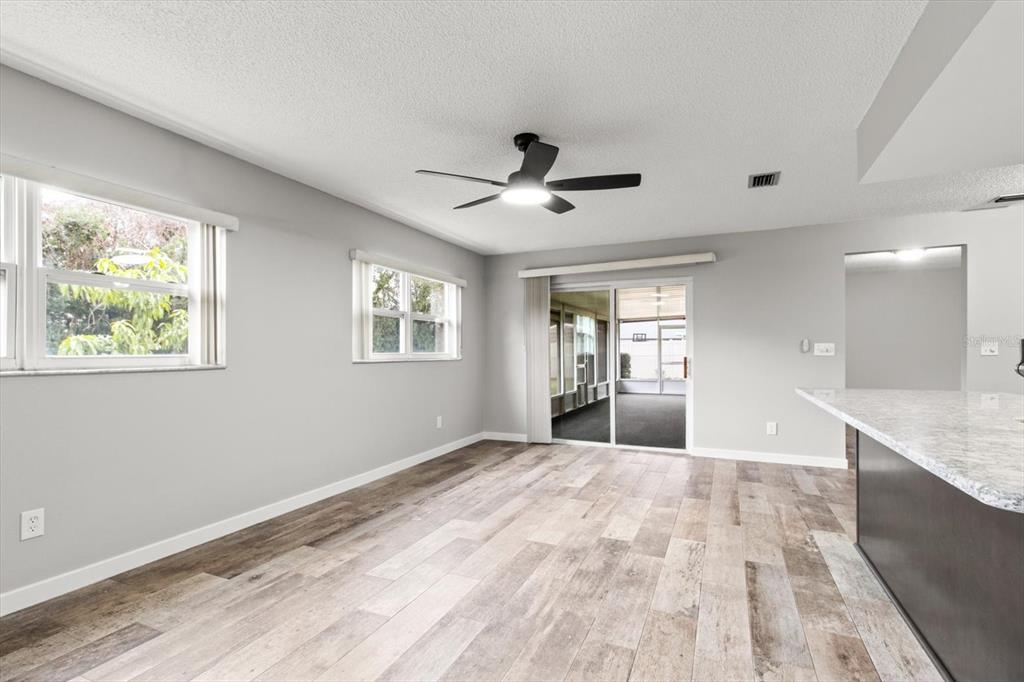 512 Southeast Paradise Point Road Crystal River, FL 34429 - Photo 24 of 63