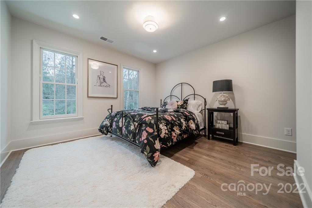 6433 Sharon Hills Road Charlotte, NC 28210 - Photo 32 of 48 Gallery Image 32