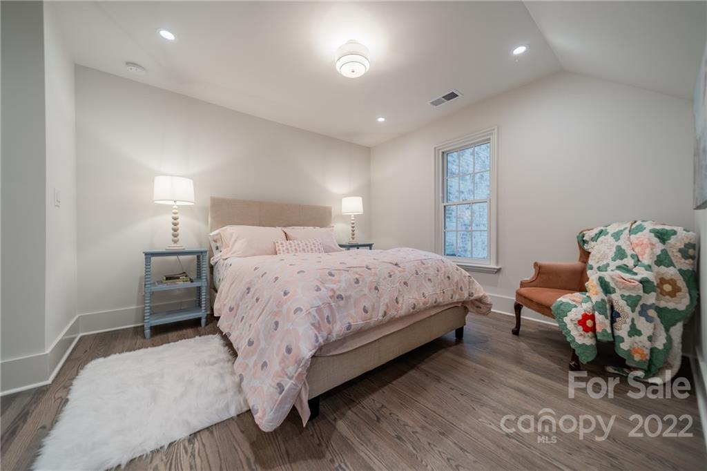 6433 Sharon Hills Road Charlotte, NC 28210 - Photo 35 of 48 Gallery Image 35