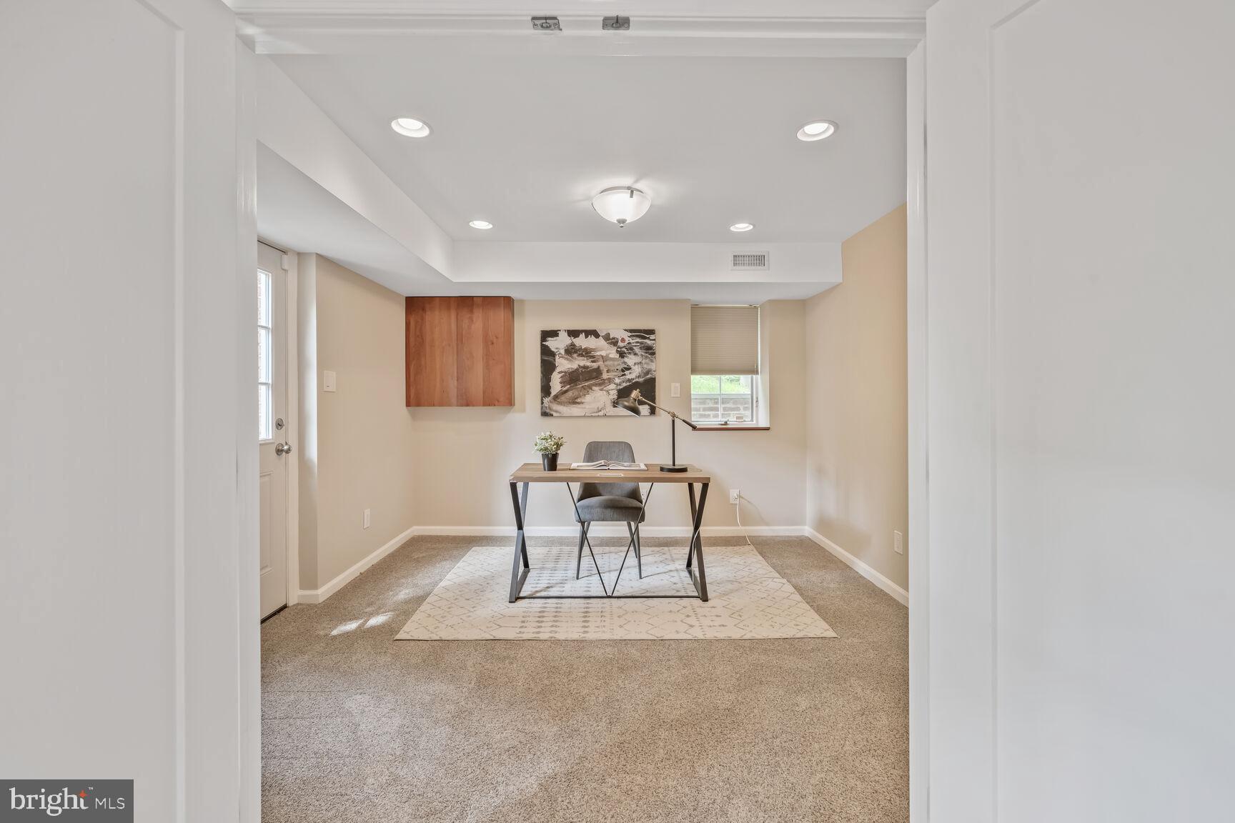 10412 Kinloch Road Silver Spring, MD 20903 - Photo 25 of 37