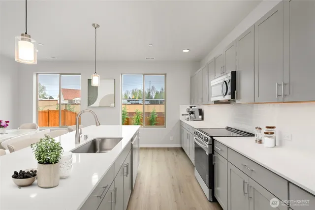 $964,900 | 13302 Southeast 238th Place, Unit 7, Kent, WA 98042