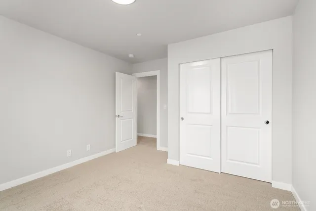 $929,800 | 13302 Southeast 238th Place, Unit 7, Kent, WA 98042