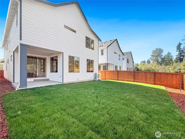 $929,800 | 13302 Southeast 238th Place, Unit 7, Kent, WA 98042