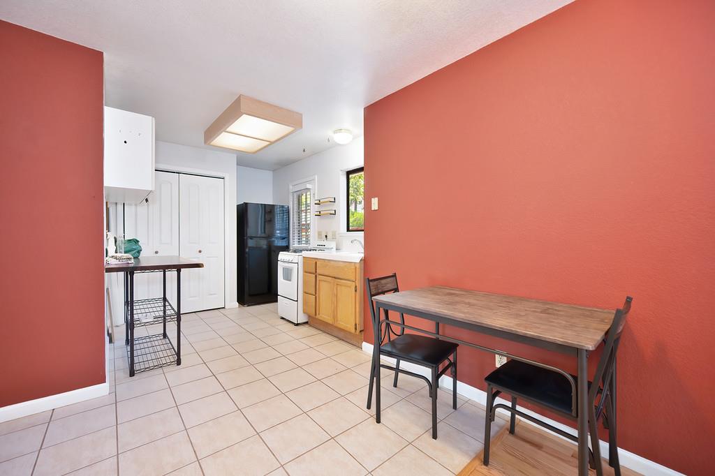 1130 Calen Way Colfax, CA 95713 - Photo 32 of 58 ADU kitchen
