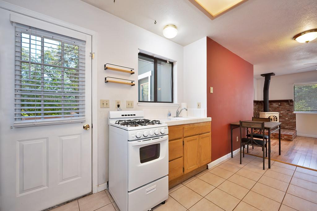 1130 Calen Way Colfax, CA 95713 - Photo 33 of 58 ADU kitchen, small but convenient