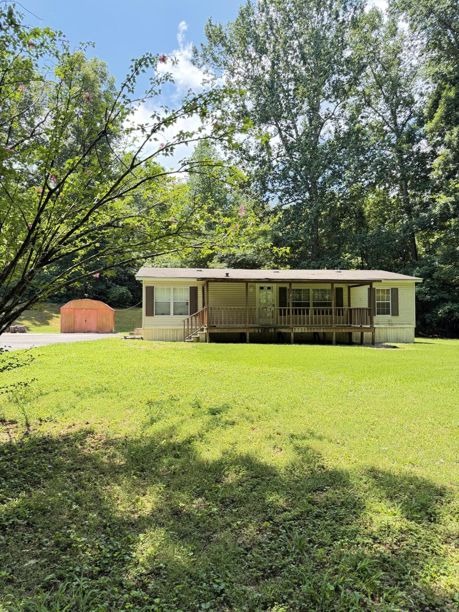 192 Lookout Tower Road Northwest Charleston, TN 37310 - Photo 1 of 21