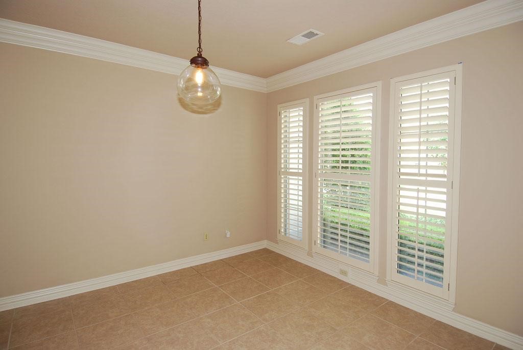 2055 Spring Cedar Lane Houston, TX 77077 - Photo 5 of 26