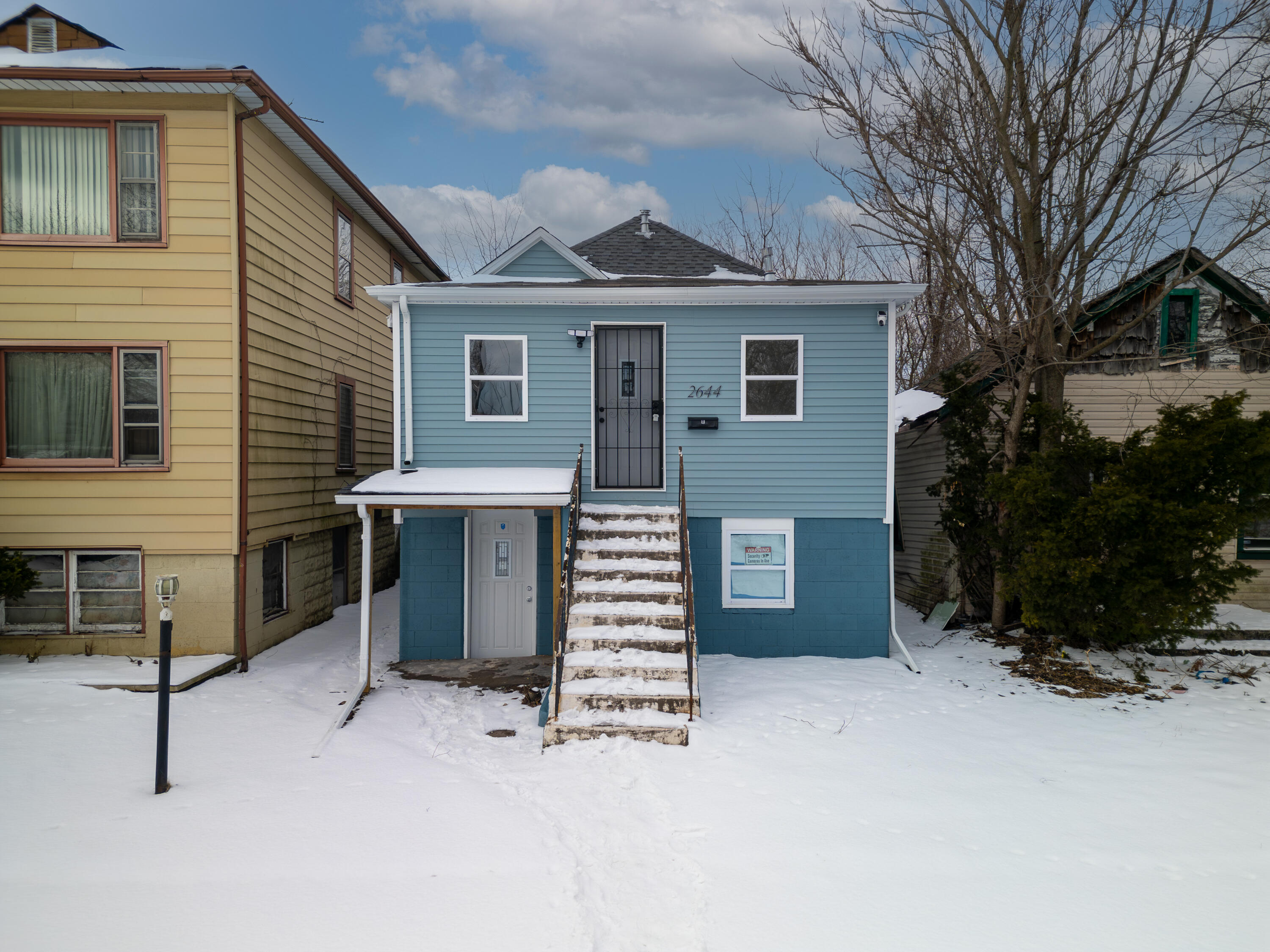 2644 Madison Street Gary, IN 46407 - Photo 3 of 49 3000x2250