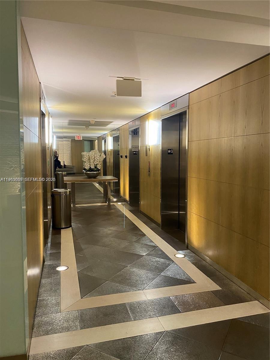 92 Southwest 3rd Street, Unit 1509 Miami, FL 33130 - Photo 16 of 20