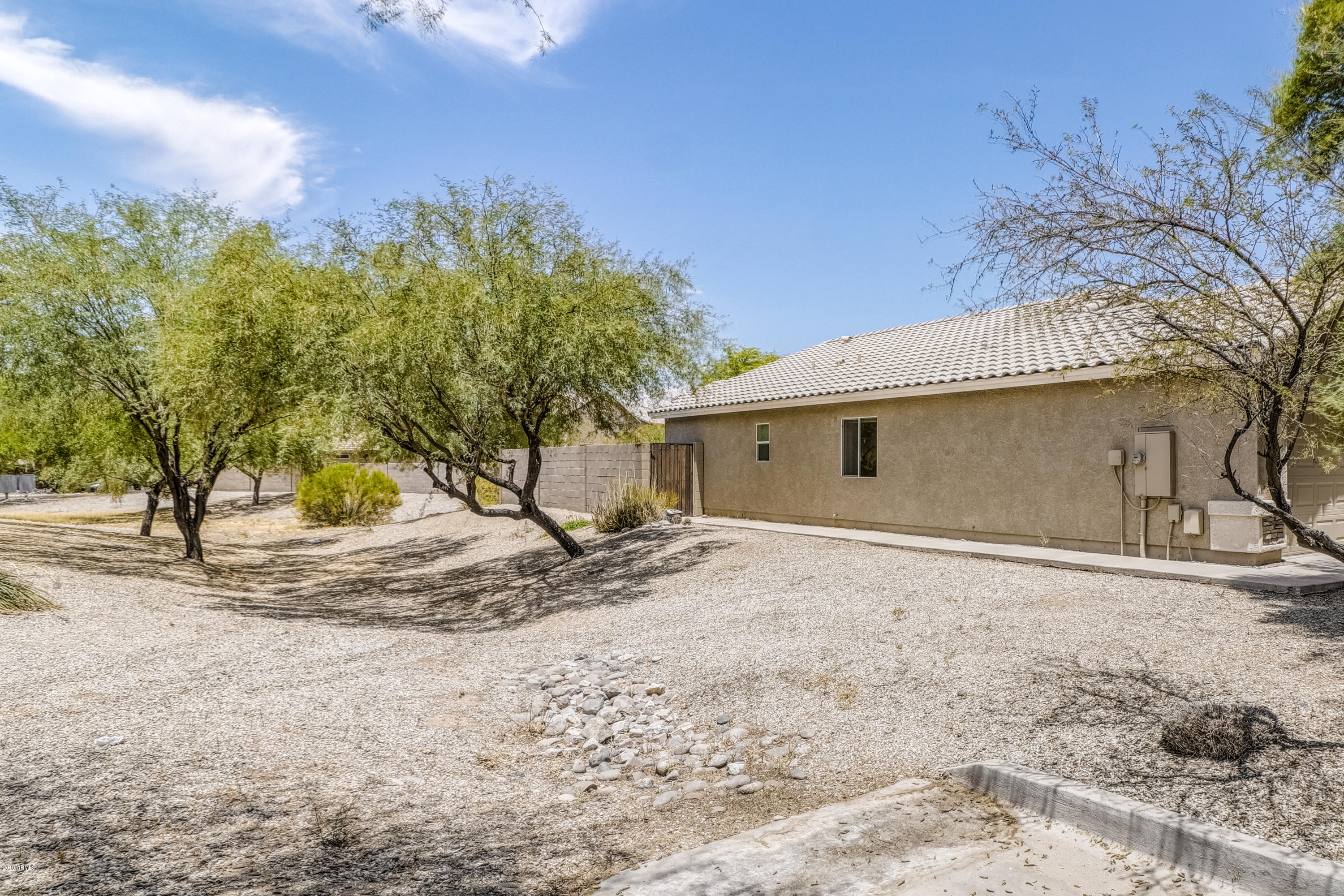 4740 East Silverbell Road San Tan Valley, AZ 85143 - Photo 18 of 25 18 Side Gate