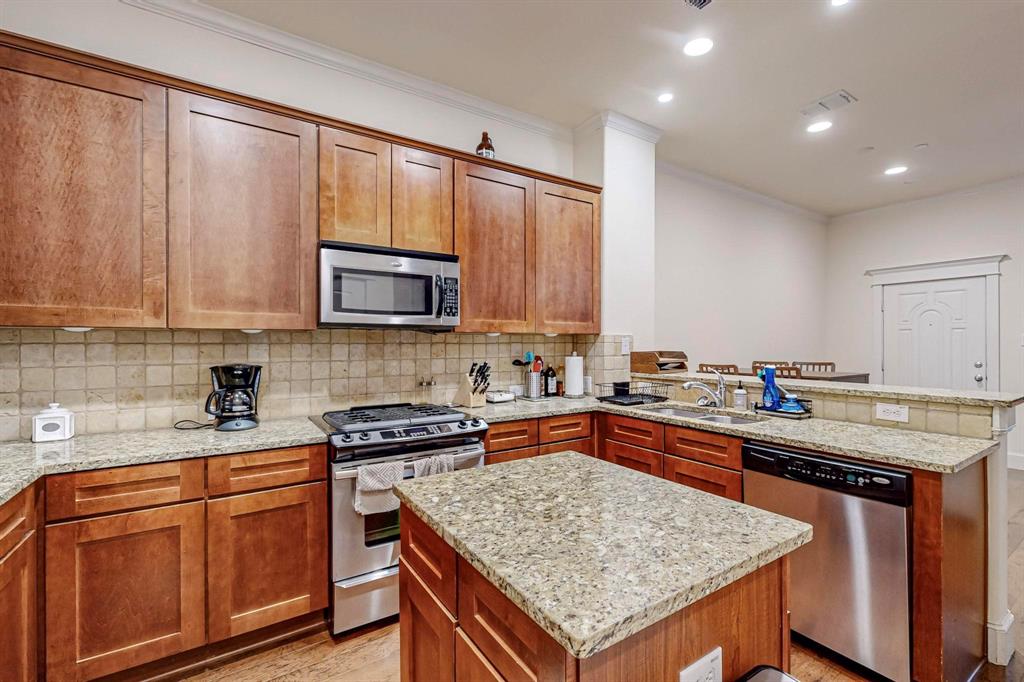 1600 Abrams Road, Unit 39 Dallas, TX 75214 - Photo 15 of 37