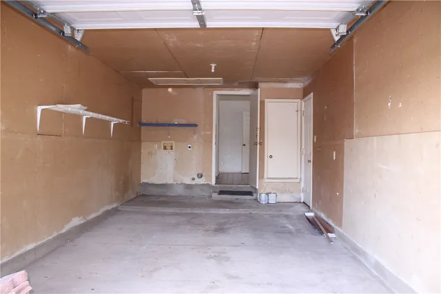 a view of empty room