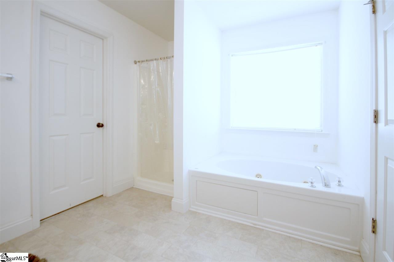 104 Tigris Way Greenville, SC 29607 - Photo 20 of 36 Gallery Image 20