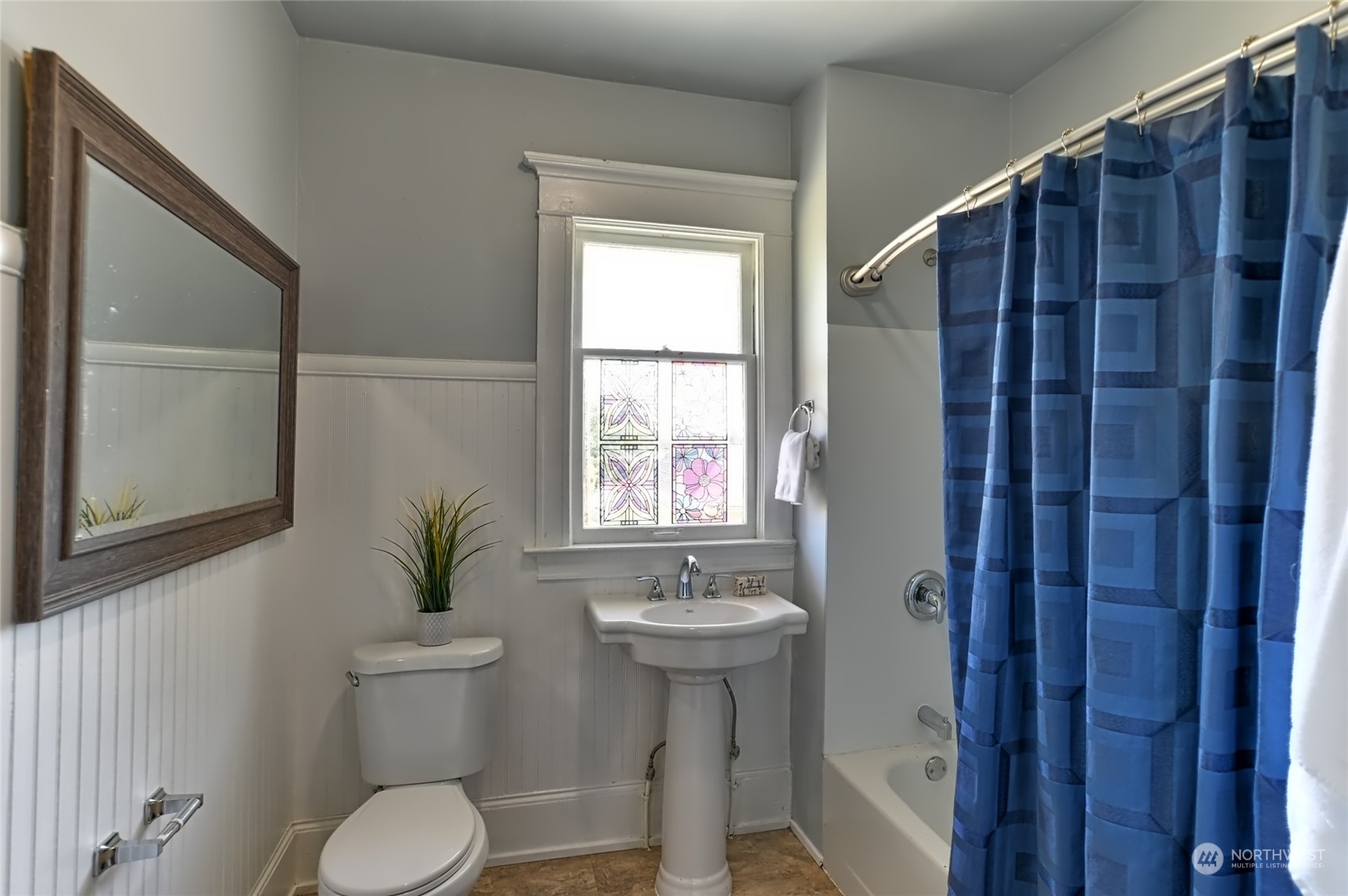 2427 Rockefeller Avenue Everett, WA 98201 - Photo 29 of 40