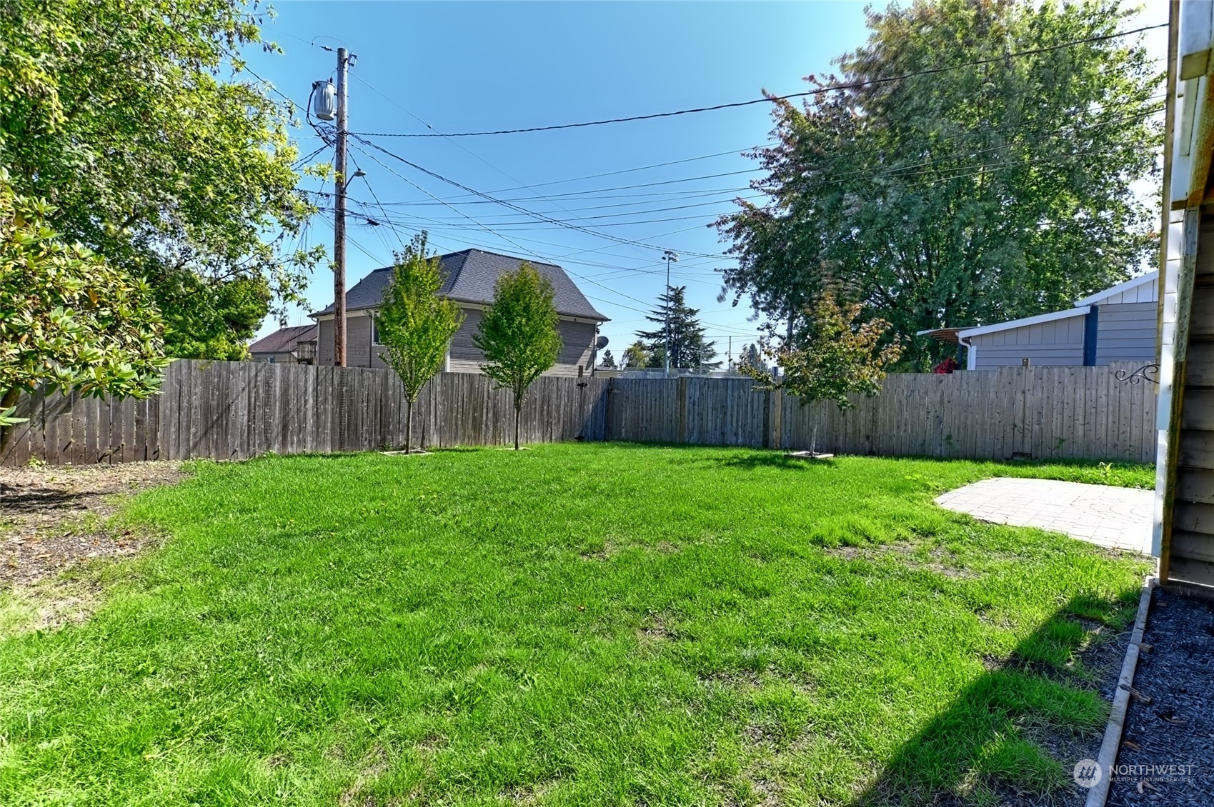 2427 Rockefeller Avenue Everett, WA 98201 - Photo 35 of 40