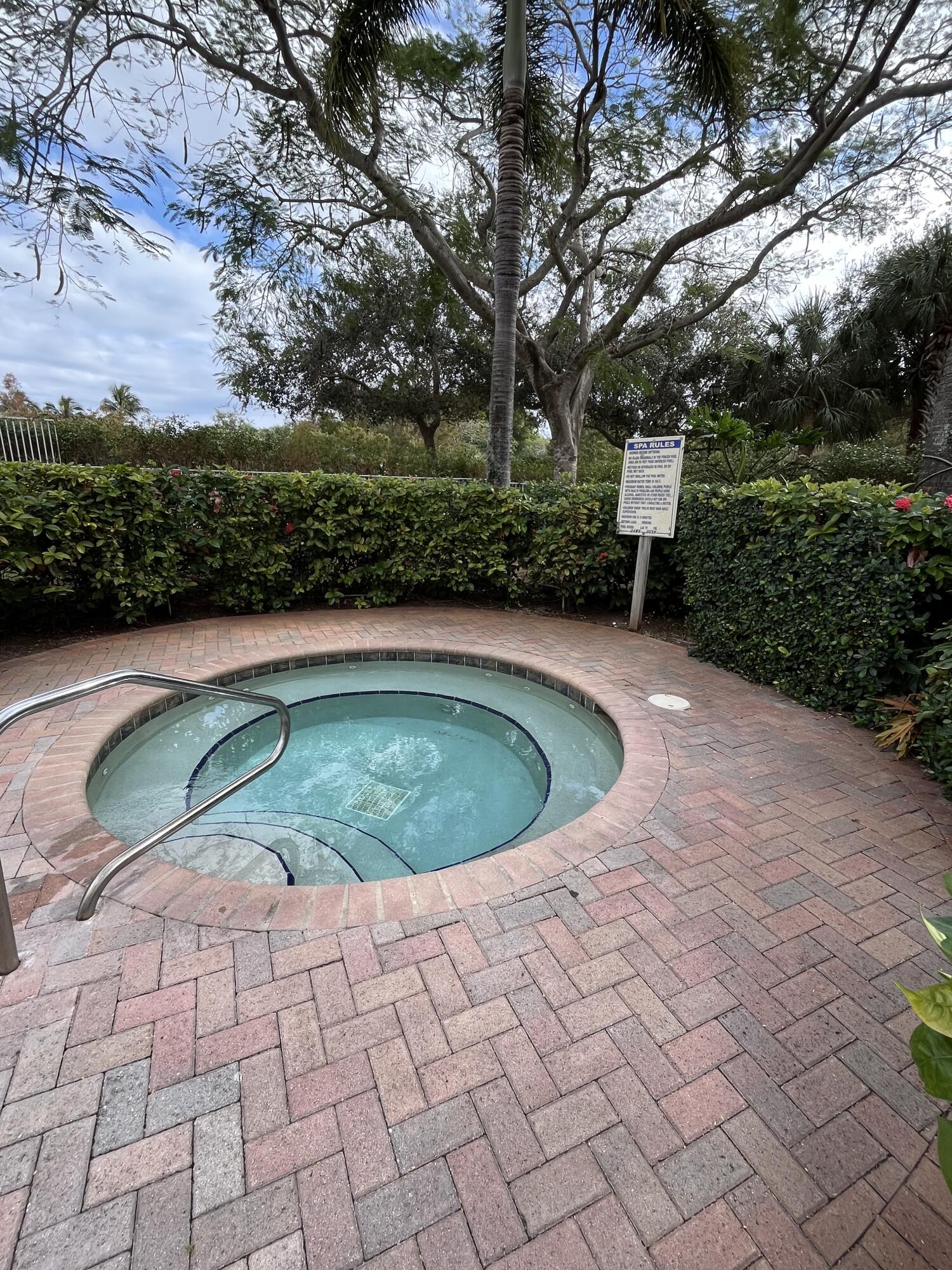 3600 Northwest 5th Terrace Boca Raton, FL 33431 - Photo 34 of 36 Hot tub