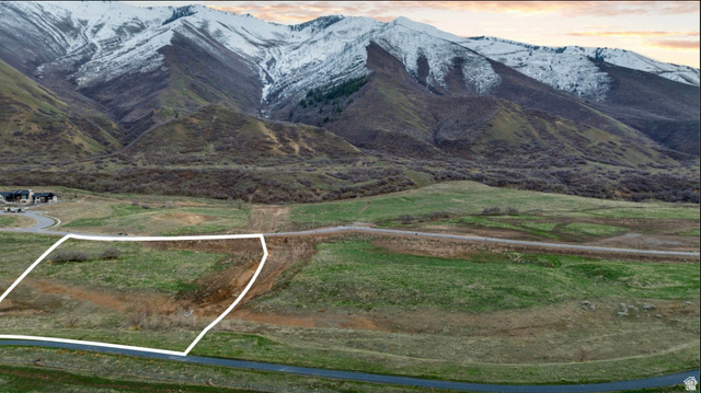 1906 South Preserve Drive, Unit 55 Mapleton, UT 84664 - Photo 3 of 19 View of mountain backdrop